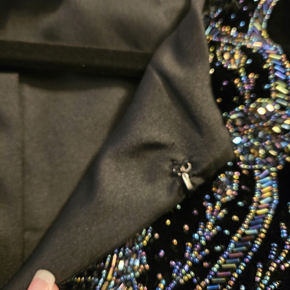 Tan Chho Vintage Velvet Beaded Jacket - Picture 7 of 11